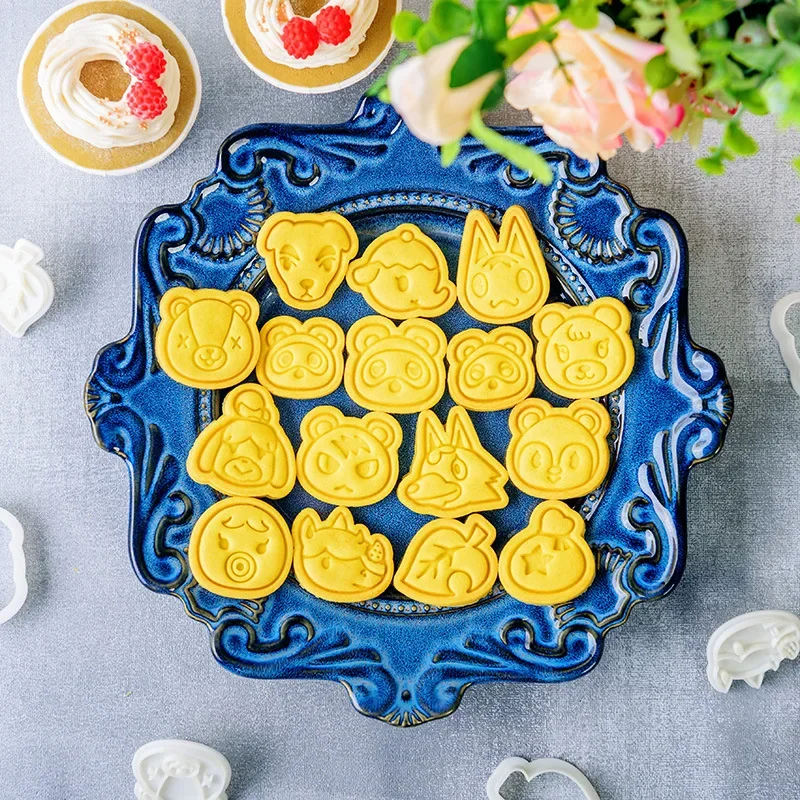 Set di Stampi per Biscotti Ani - Kitchen Baking Decor recensione e prezzo